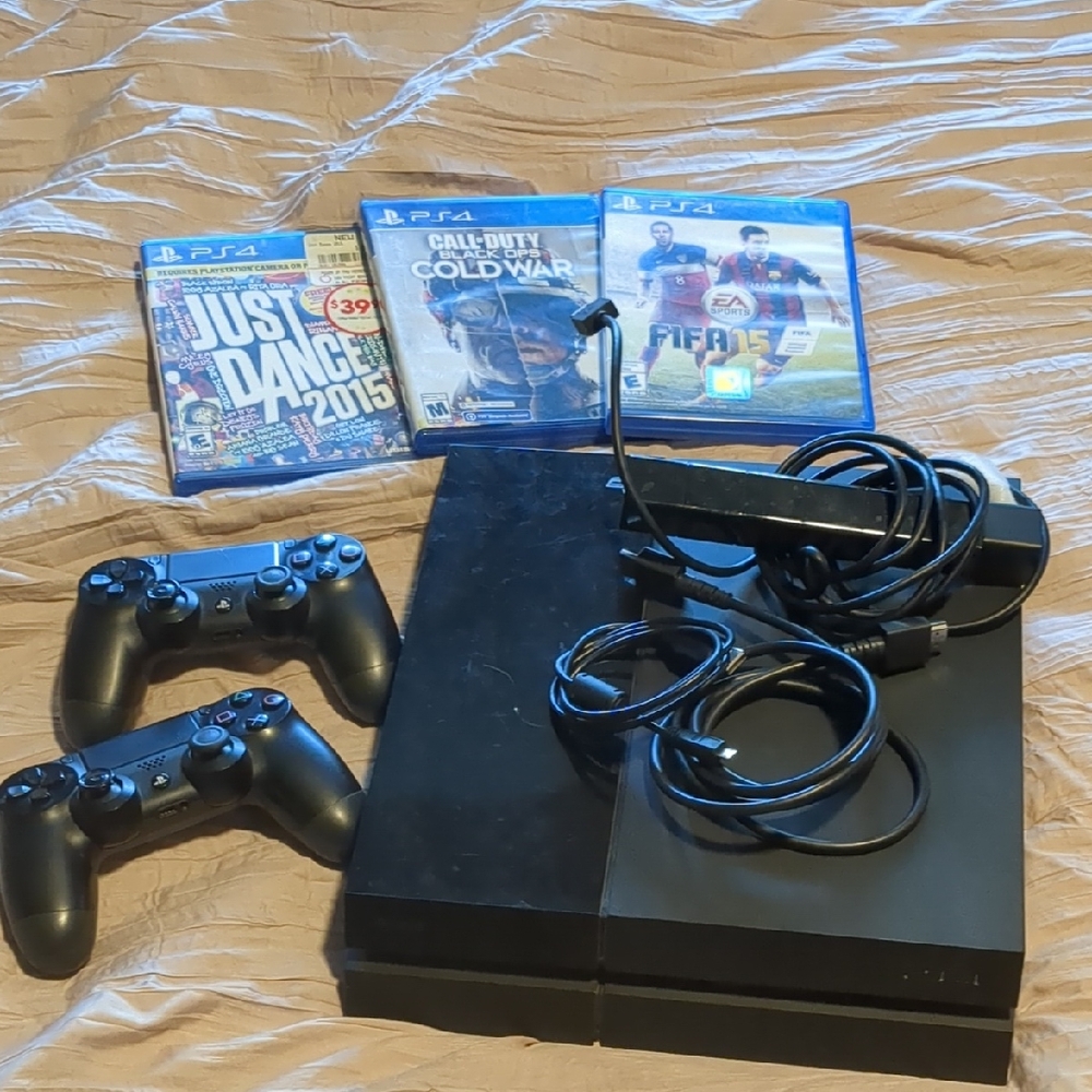 Sony Black PlayStation 4 Console with DualShock 2 Controllers W/3 Games
